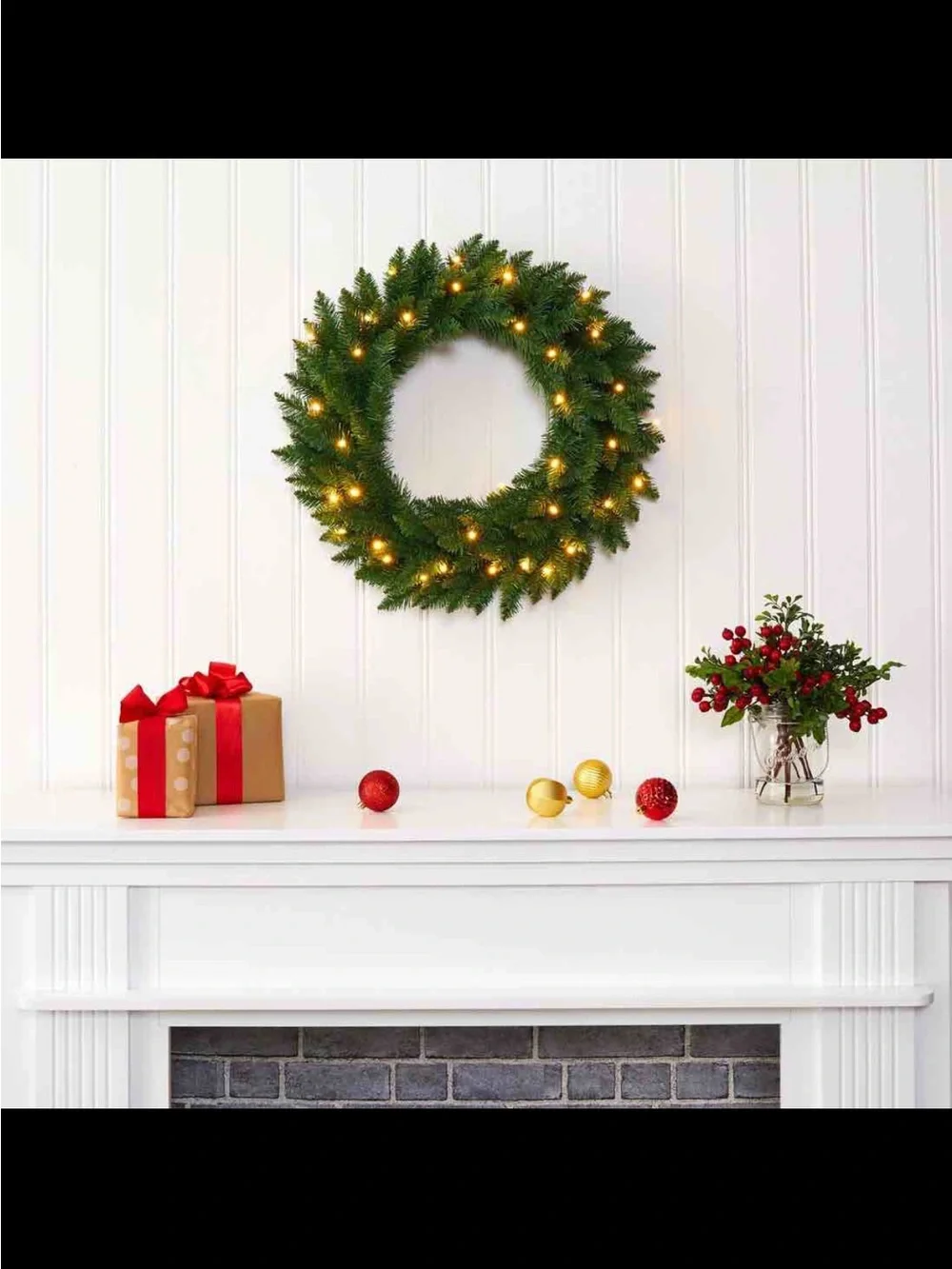 Martha Stewart Green Pine LED Holiday Wreath